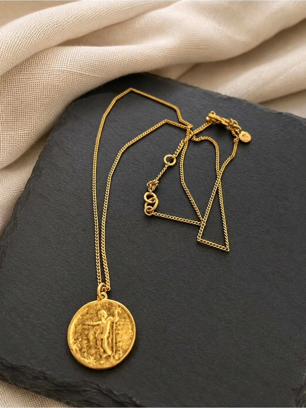 Madewell Signed Gold Tone Coin Medallion Adjustable Chain Necklace - Picture 2 of 6